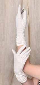 Cream Ruched Mesh Gloves