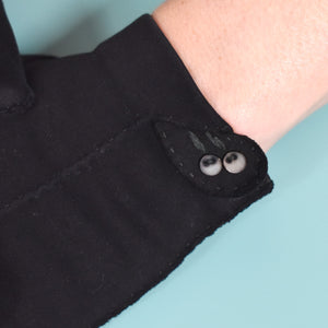 Short Black Button Trim Gloves