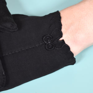 Short Black Tiny Bow Gloves