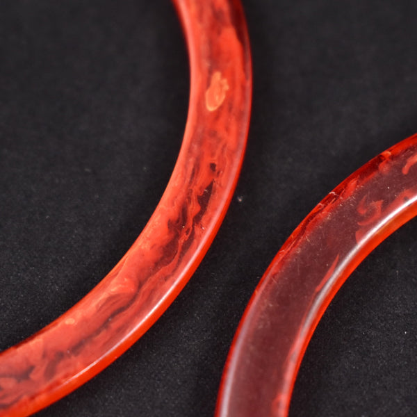 Set of 4 Red Swirl Bangle Bracelets