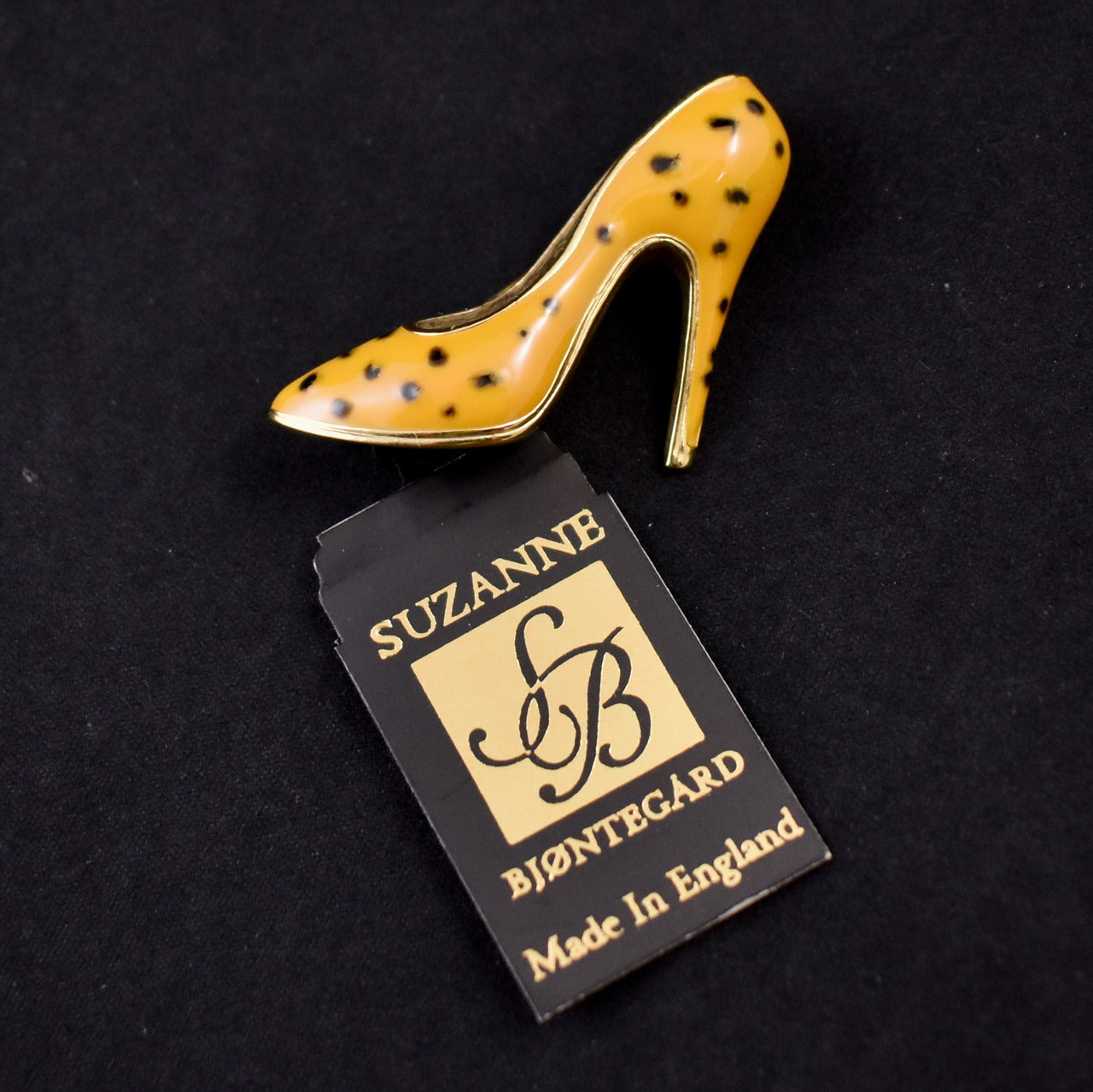 NWT Yellow Polka Dot High Heel Shoe Pin