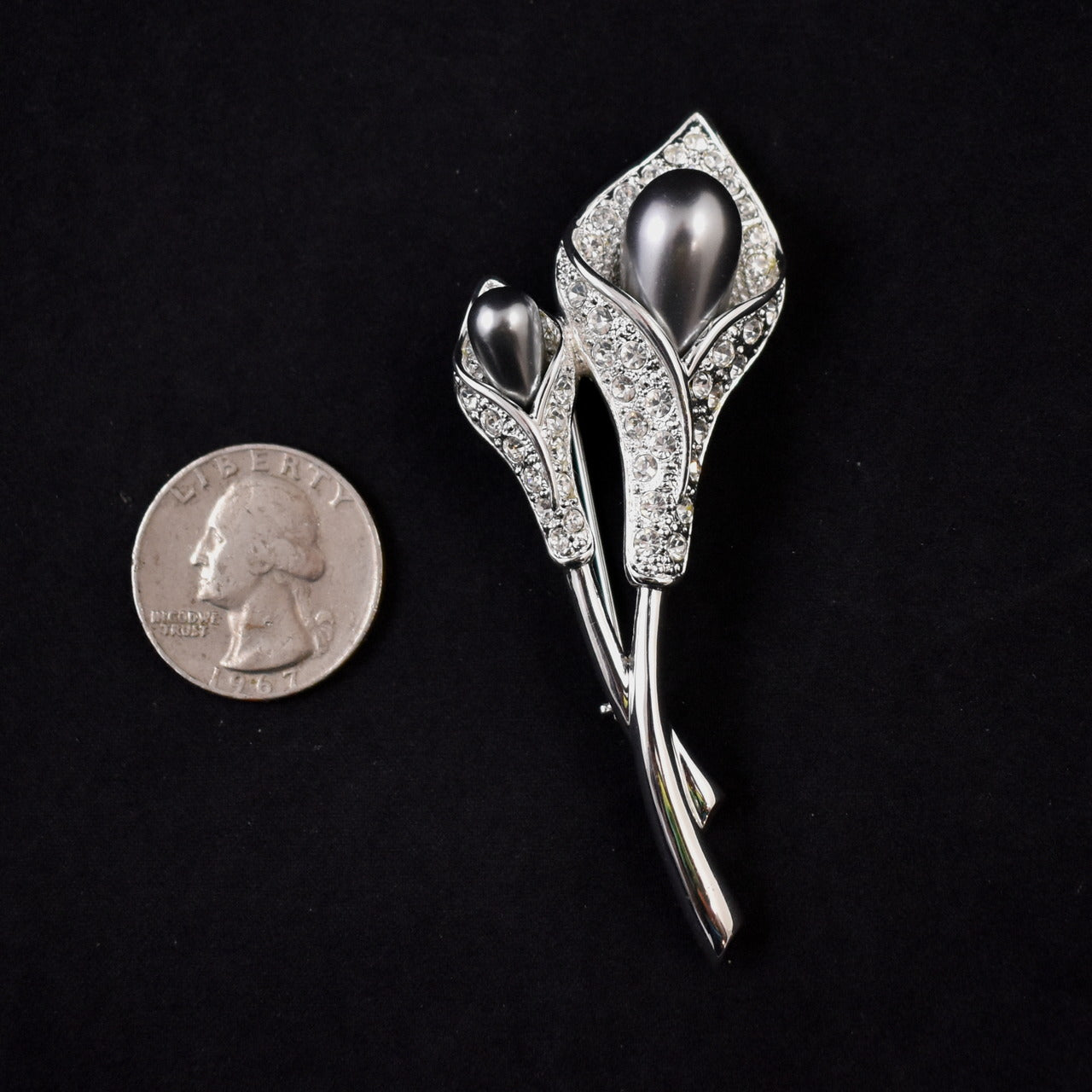 NIB Rhinestone & Pearl Calla Lily Brooch – Cats Like Us