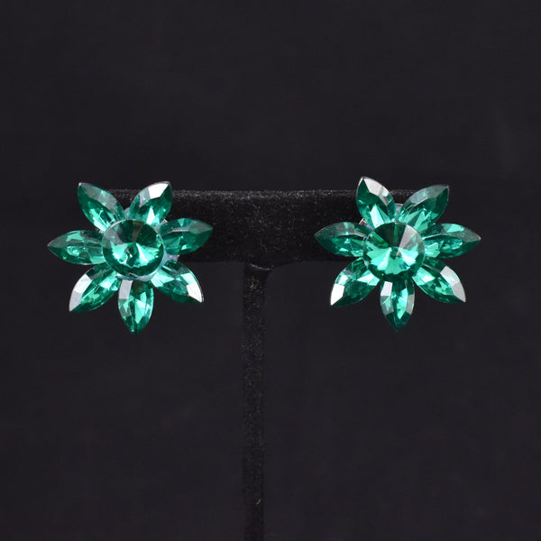 NWOT Green Crystal Flower Earrings