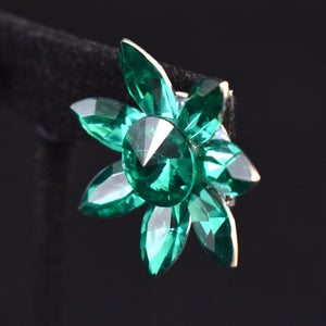 NWOT Green Crystal Flower Earrings