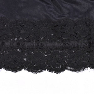 1960s Wide Lace & Ribbon Hem Black Half Slip