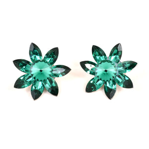 NWOT Green Crystal Flower Earrings