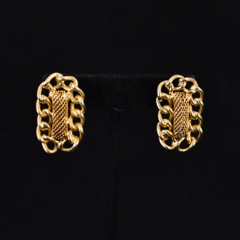 Chunky Gold Chainlink Earrings