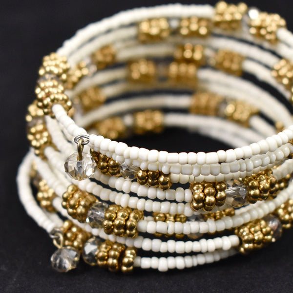 Expandable Vintage White Bead Bracelet Cats Like Us