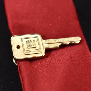 GM Excellence Key Tie Clip Bar Cats Like Us