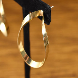 Gold Oval Ribbon Earrings Cats Like Us