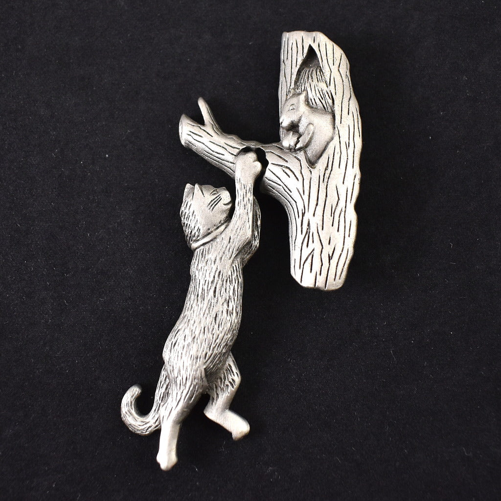 Kitty & Squirrel Brooch Cats Like Us