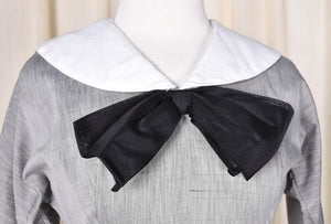 NWT Gray Bow Collar Vintage Dress Cats Like Us
