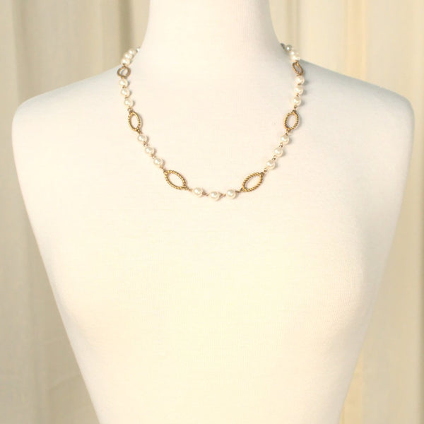 Pearl & Gold Oval Link Necklace Cats Like Us