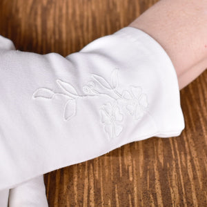 Short Off White Floral Vintage Gloves Cats Like Us
