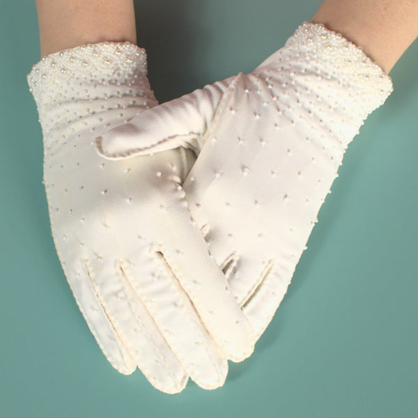 Short Pearl & Bead White Gloves Cats Like Us