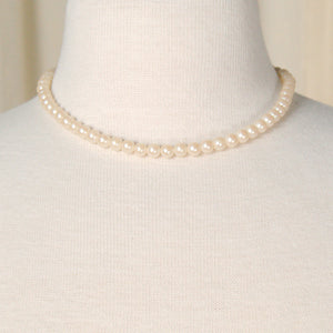 Single Strand Pearl Necklace Cats Like Us