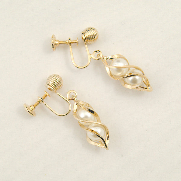 Twirling Pearls Earrings Cats Like Us