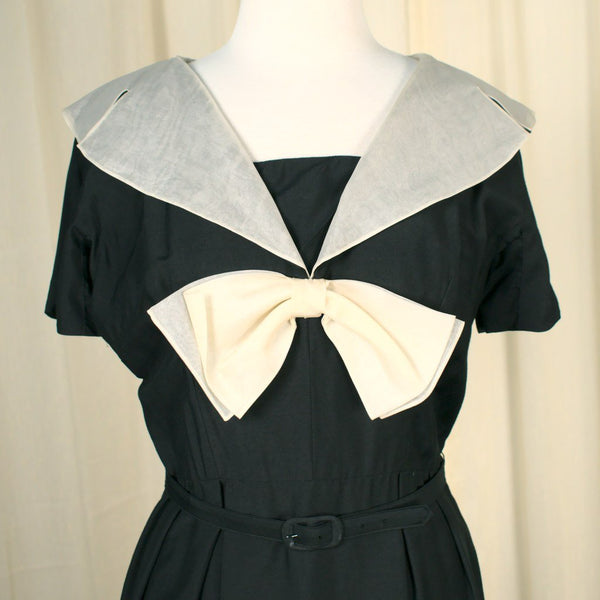 Vintage 1950s Black Big Collar Dress Cats Like Us
