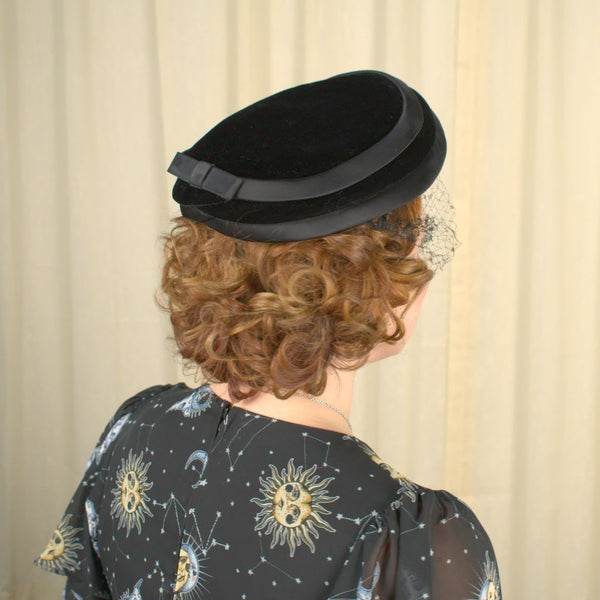 Vintage 1950s Black Velvet & Satin Hat Cats Like Us