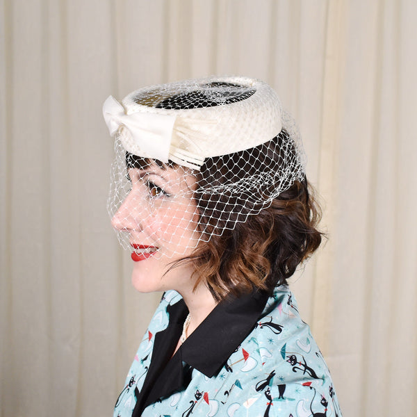 Vintage 1960s Off White Crown & Net Hat Cats Like Us