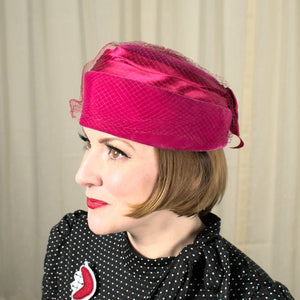 Vintage 1960s Velvet Rasp Pillbox Hat Cats Like Us