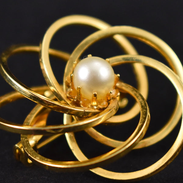 Vintage 3D Gold Spirograph Pearl Brooch Cats Like Us