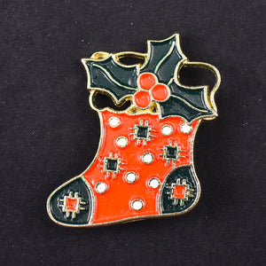 Vintage Enamel Christmas Stocking Pin Cats Like Us