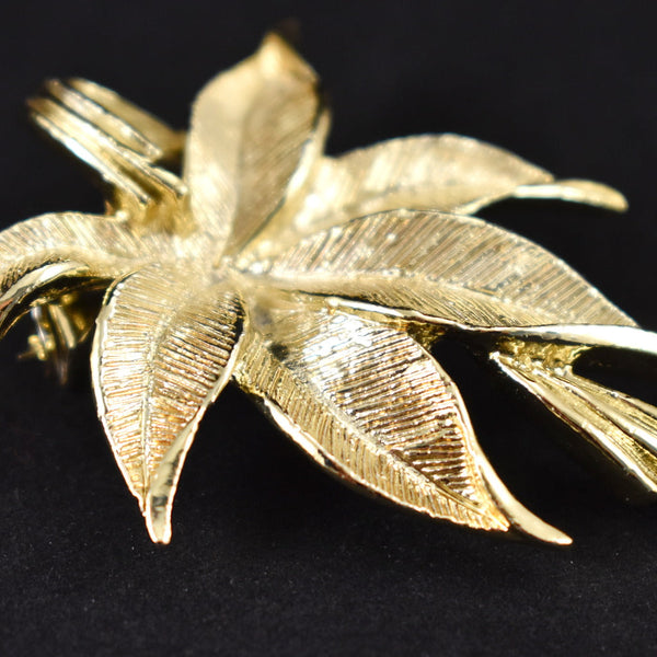 Vintage Gold Japanese Leaf Brooch Cats Like Us