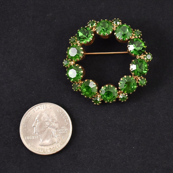 Vintage Green Rhinestone Wreath Pin Cats Like Us