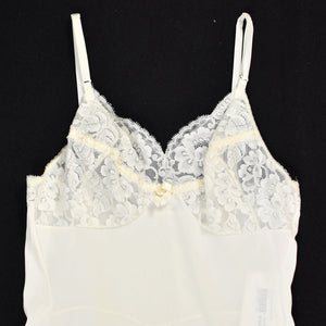 Vintage Off White Lace Bust Bow Slip Cats Like Us