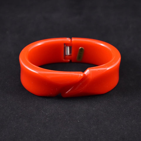 Vintage Red Hinge Bangle Bracelet Cats Like Us