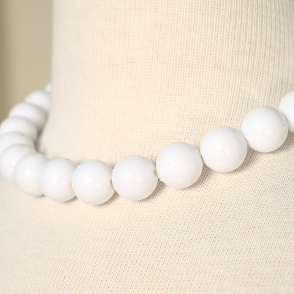 White Chunky Bead Necklace Cats Like Us