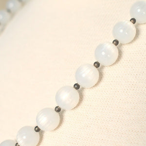 White Pearlized & Gray Necklace Cats Like Us